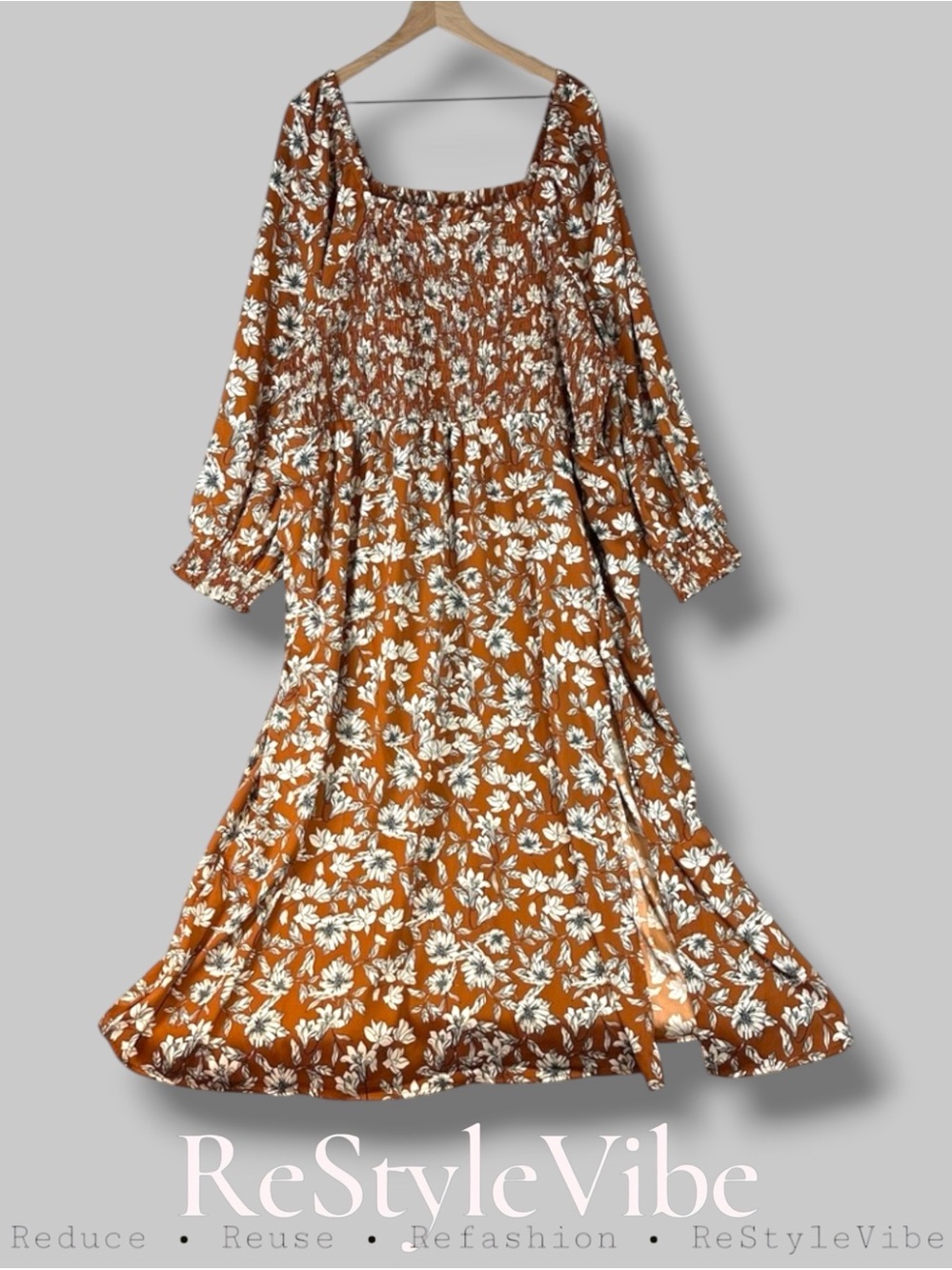 LA LIGNE Women’s Size 4X Dress Floral Midi Length Long Sleeve Square Neck NWT